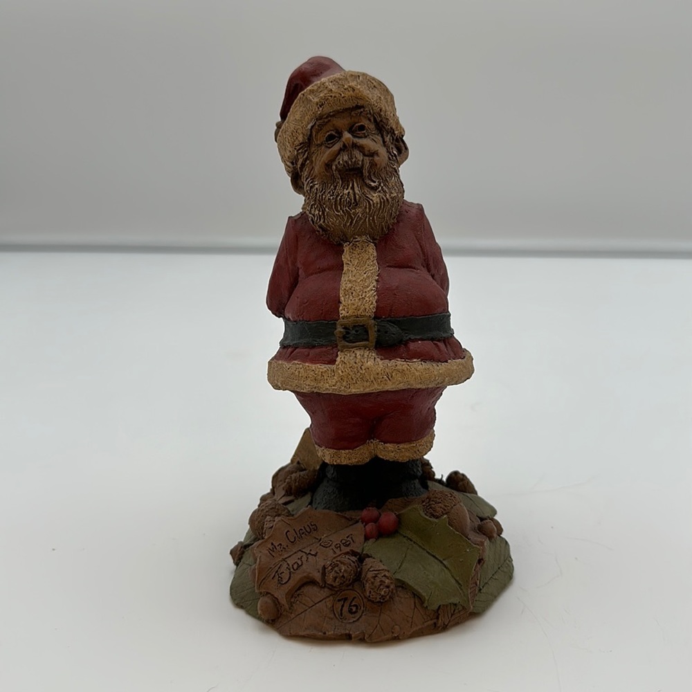Christmas Tom Clark Figurines Mr Claus 1987 by CAIRN STUDIOS